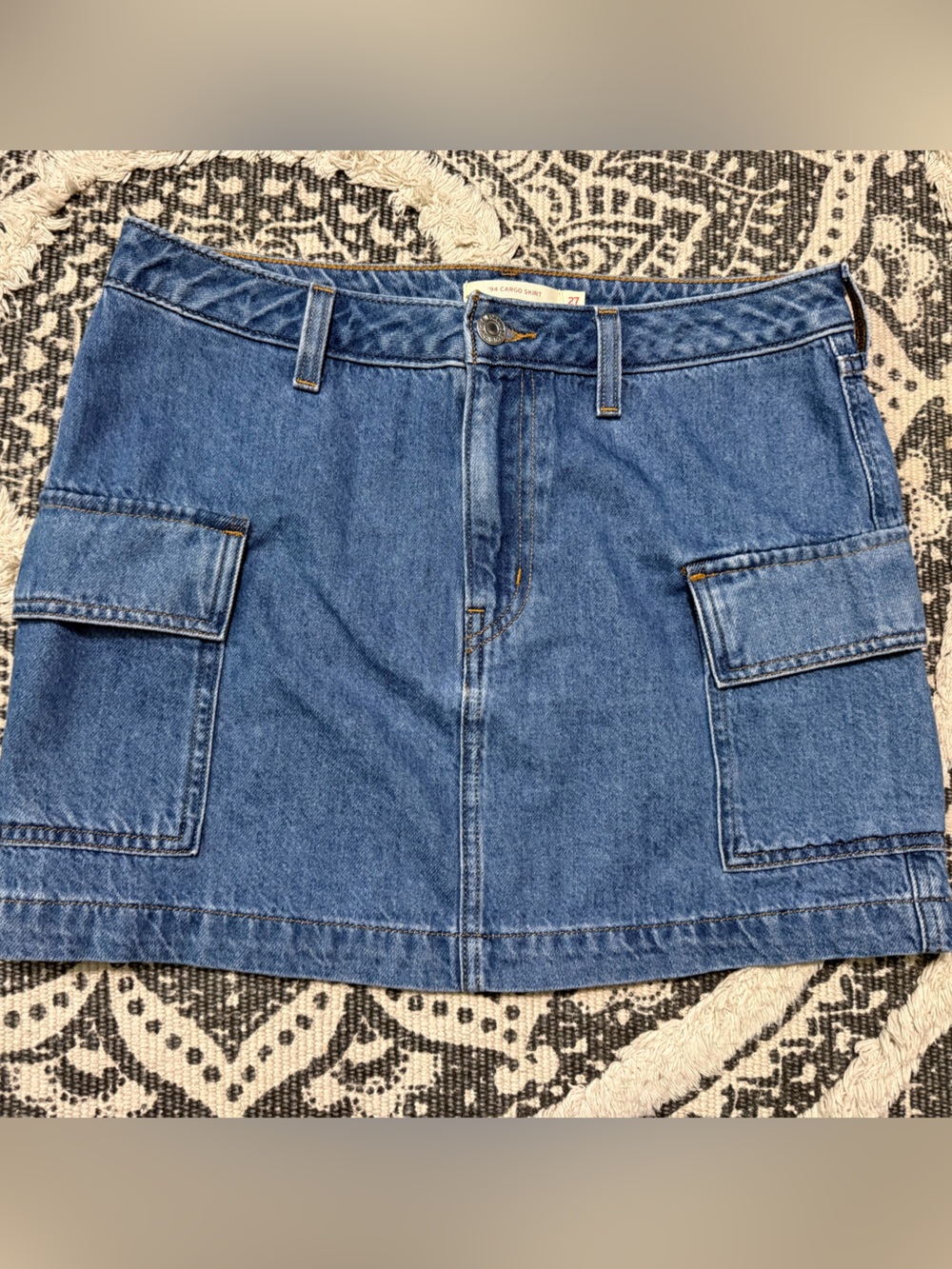 Levi's 94 Cargo Skirt